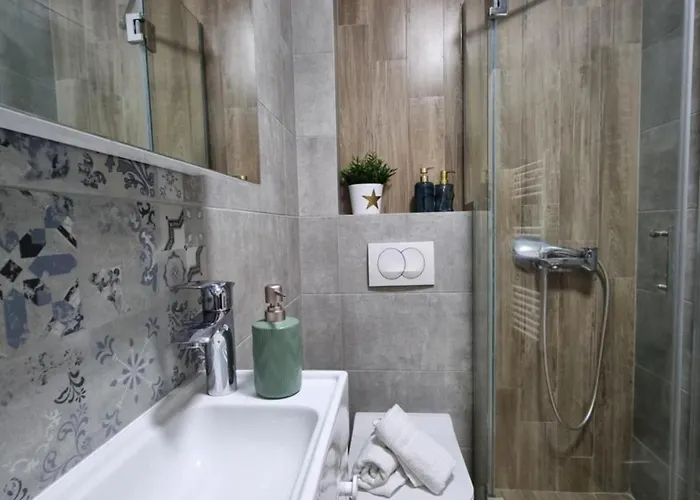 Lemon Bliss Apartment *